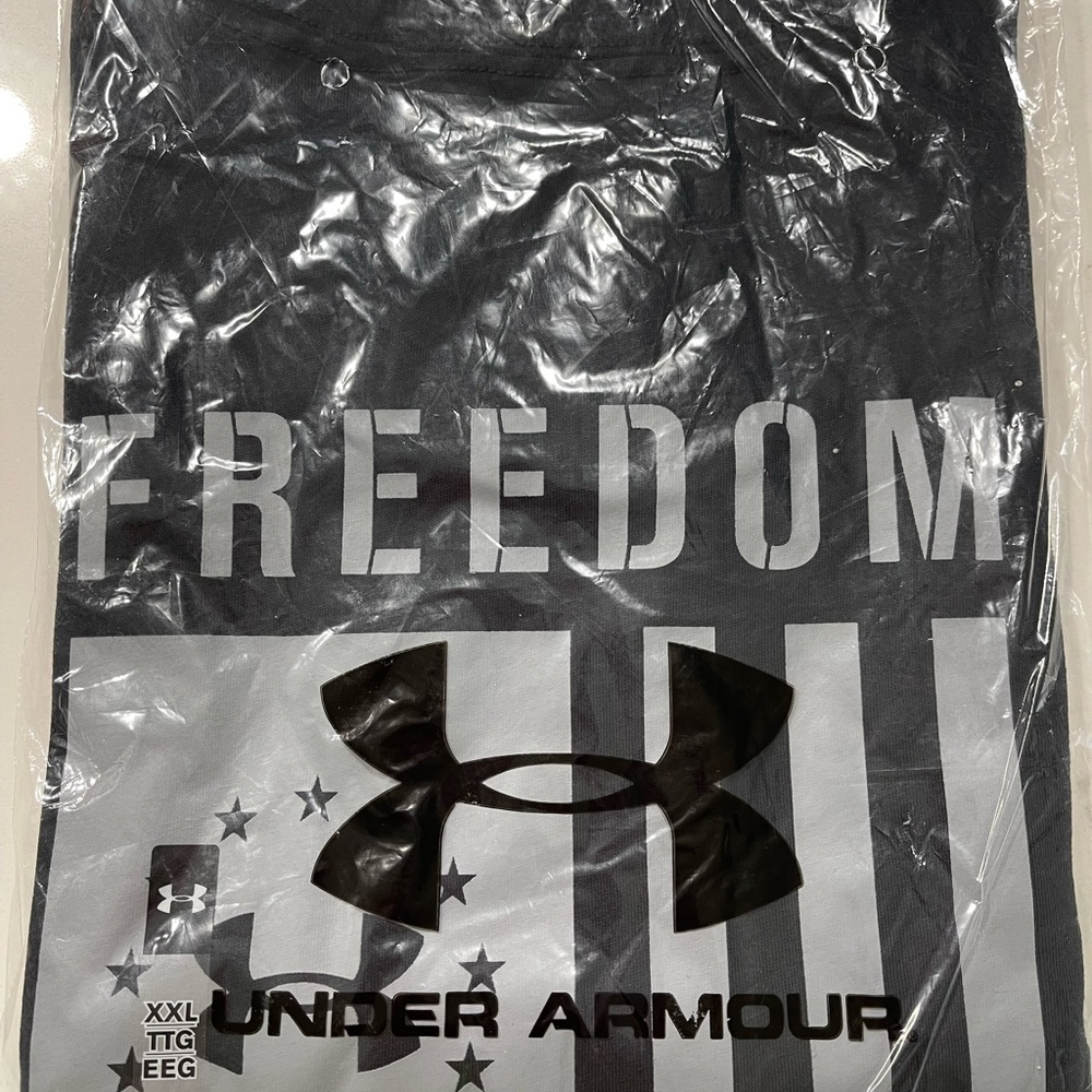 Men’s Under Armour, freedom, short sleeve T-shirt